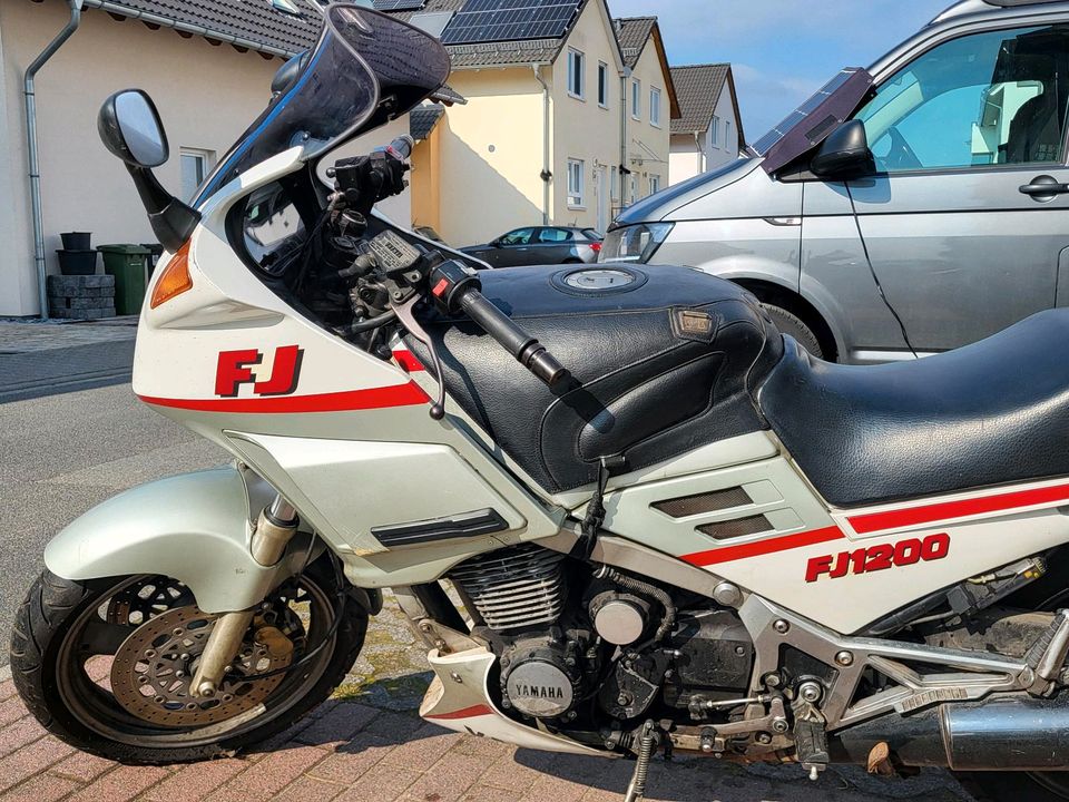 Yamaha FJ1200 - 83800km - Rot/Silber/Weiss in Erzhausen