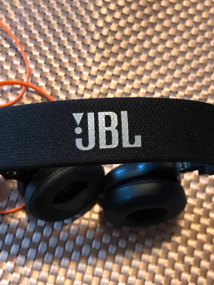 JBL Kopfhörer E-Serie Neuwertig in Hamburg