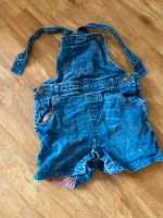 Zara HM Jeans Shorts Latzhose kurze Hose 86 Nordrhein-Westfalen - Essen-Margarethenhöhe Vorschau