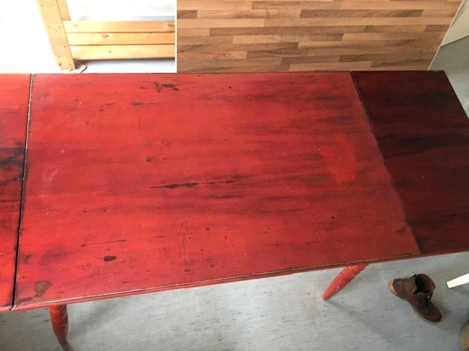 Tisch Esstisch, ausziehbar 2-8 Pers. Holz massiv rot vintage in Kiel