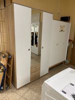 Schrank Kleiderschrank Drehtürenschrank Schlafzimmer UVP269€ Hessen - Schwalmstadt Vorschau