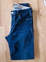 Esprit Herren Hose Gr.31/32 Niedersachsen - Burgdorf Vorschau
