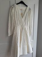 Maje Kleid weiß Gr.38 Neu mit Etikett Berlin - Wilmersdorf Vorschau