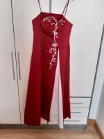 Langes rotes Kleid Nordrhein-Westfalen - Oberhausen Vorschau