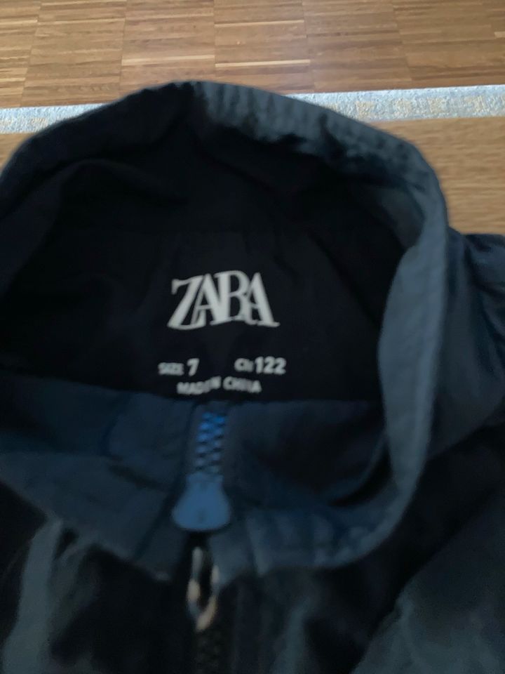 Zara Skaterjacke schwarz 122 in Dresden