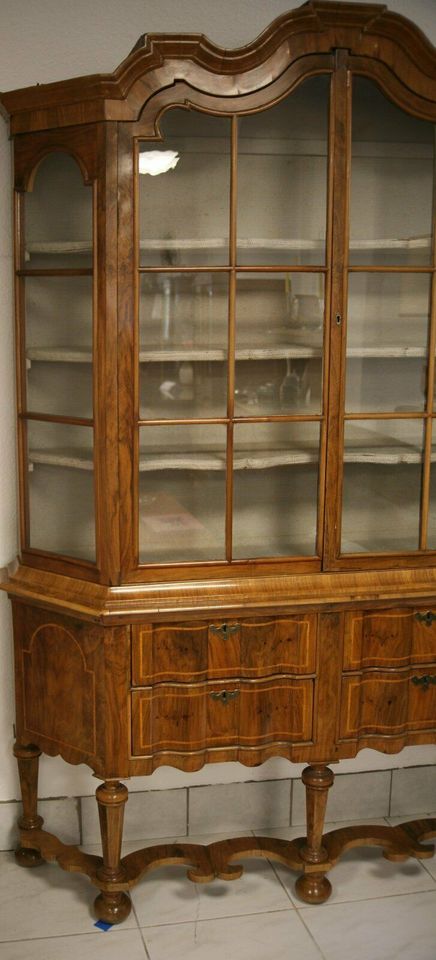 Antik 1860/70 Stollenaufsatz Vitrine Rokoko Louis Kommode Schrank in Asperg