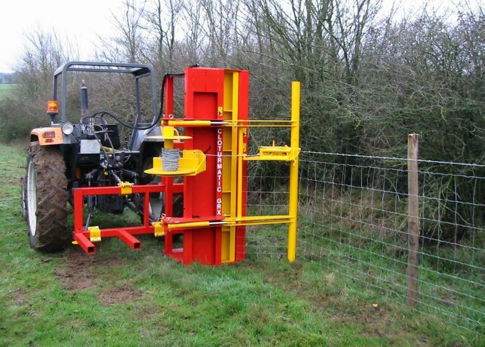 Rabaud Zaunverlegemaschine für Schlepper Cloturmatic GRX WILDZAUN in Brüggen