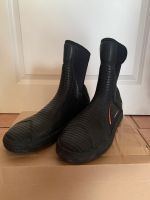 Neopren Stiefel/ Schuhe von Magic Marine 41/42 Rostock - Gehlsdorf Vorschau