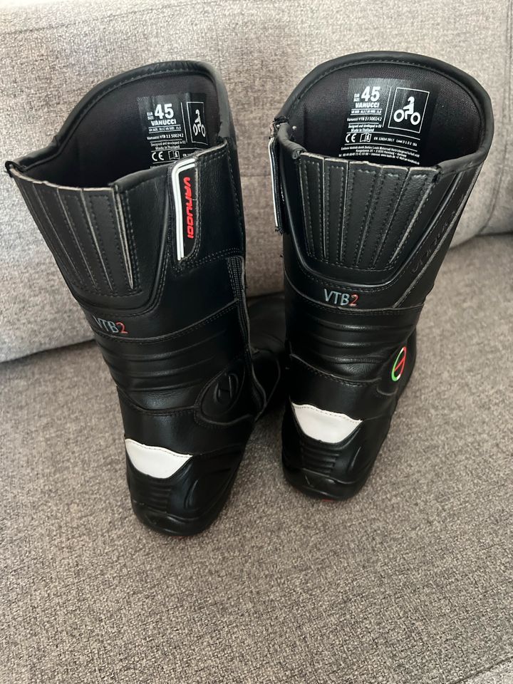 Vanucci VTB 2.1 Motorrad Touring Stiefel Gr. 45 in Berlin