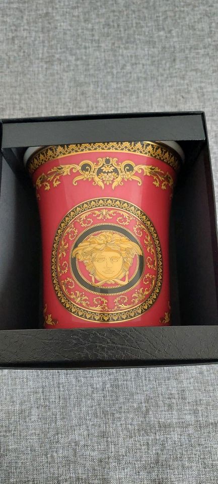 Rosenthal, Versace Vase Medusa Red in Zell am Main