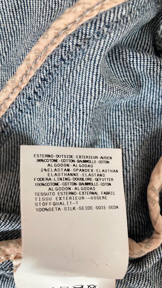 Jeansjacke von John Galliano Größe 36 oder Ital. 42 in Essen