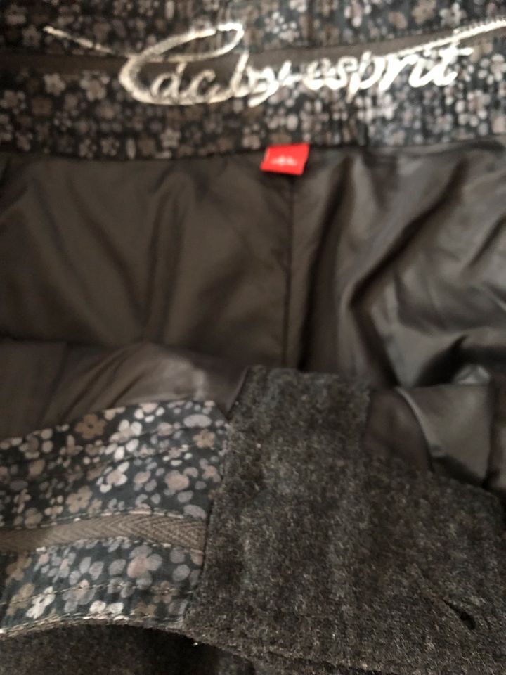 Edc by Esprit Hüfthose Weite Stoffhose 50% Wolle 35% Viskose in Oberhausen