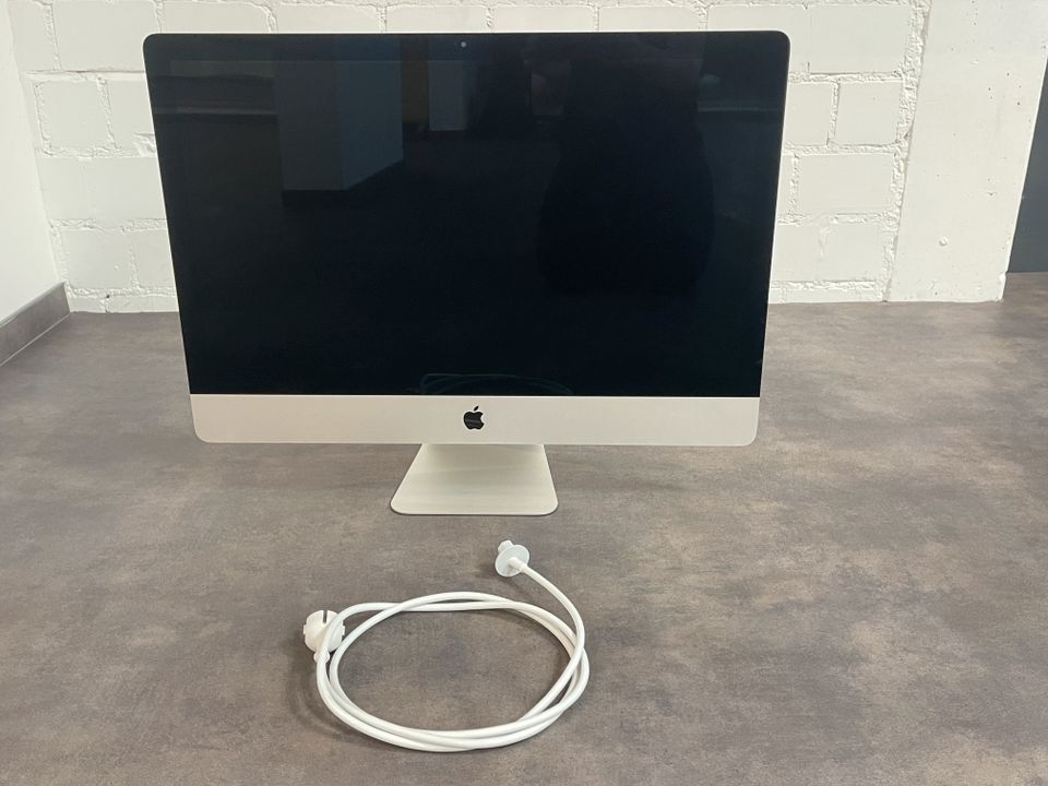 Apple iMac Retina 5K 27 Zoll Ende 2015 Display in Ladenburg