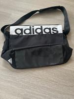 Adidas- Umhängetasche Niedersachsen - Beverstedt Vorschau