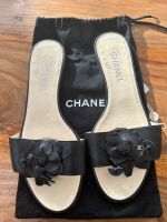 Chanel, Camelie, Sandalen, Pantoffeln, schwarz, Leder Berlin - Reinickendorf Vorschau