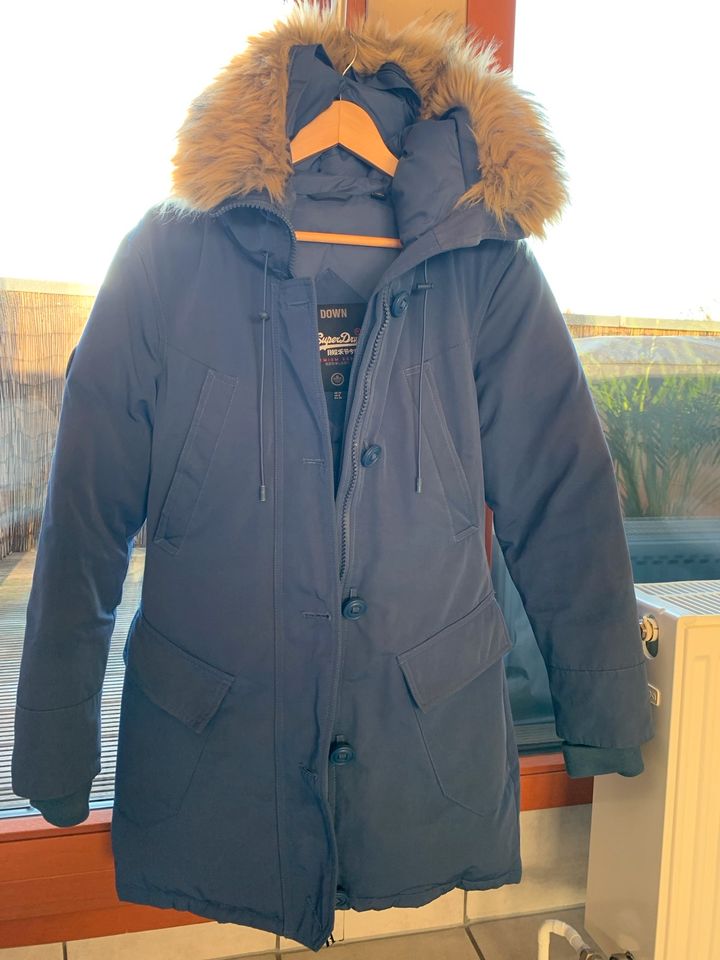 Superdry Jacke Parka Mantel Daune M 38 blau in Bochum