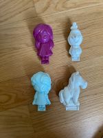 4 x Figuren Formen für Knete von Frozen Eiskönigin Elsa Anna Olaf Frankfurt am Main - Niederursel Vorschau