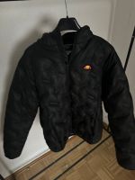 Ellesse Jacke Gr. XL Nordrhein-Westfalen - Fröndenberg (Ruhr) Vorschau