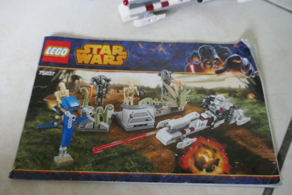 Neuwertig Star Wars Lego 75037 Battle on Saleucami vollständig in Kenzingen