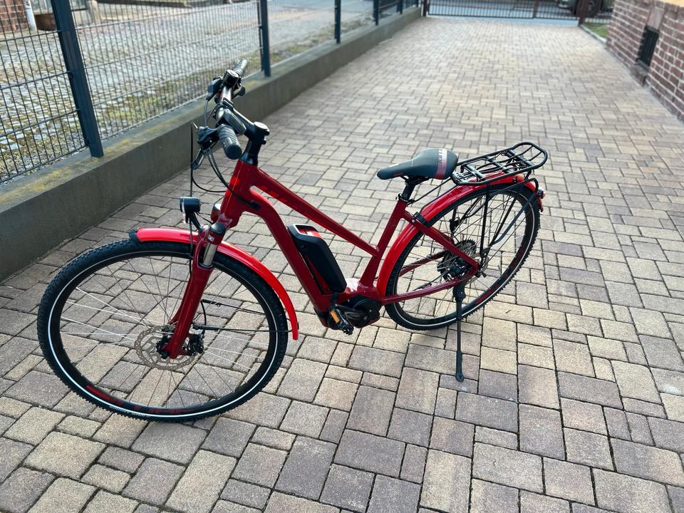 E-Bike DamenCube Cross Hybrid Pro Allroad 500 Trapeze 2018 in Chemnitz