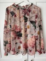 H&M Bluse geblümt Gr. M Nordrhein-Westfalen - Hagen Vorschau