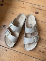 Birkenstock Arizona beige gold snake in 41 Hamburg-Nord - Hamburg Eppendorf Vorschau