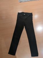 Schwarze Jeans von h&M Größe 31 für 8 Euro Nordrhein-Westfalen - Harsewinkel Vorschau