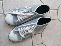 Sneaker im Marinelook Gr. 40 Leipzig - Grünau-Ost Vorschau