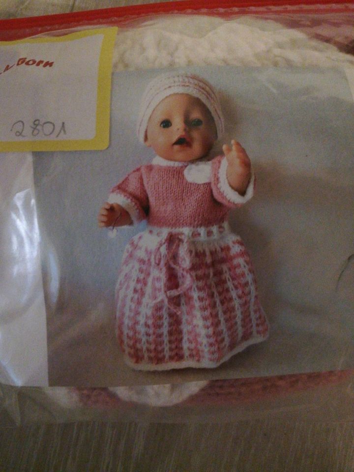 Das perfekte Ostergeschenk Baby Born Kleidung Preis pro Outfit in Gönnersdorf