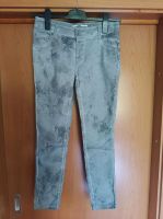 *COCCARA Stretch-Jeans mit Blumenmuster / Größe 28 / grau* Hessen - Bad Soden-Salmünster Vorschau