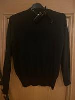 Reserved fast ungetragener schwarzer Pullover mit knoten Größe L Bayern - Loiching Vorschau