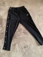 Statement Button Trackpants Niedersachsen - Harsum Vorschau