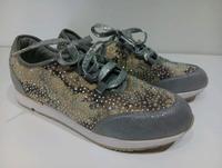 STREET SHOES Sneaker grau mit Glitzer Stein Gr. 40 2mal getragen Nordrhein-Westfalen - Schloß Holte-Stukenbrock Vorschau