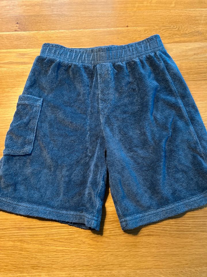 Tchibo TCM 2x Kurze Hosen Shorts Frottee blau 134/140 in Bonn