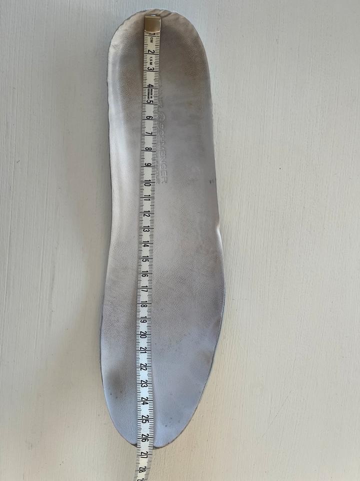Kennel und Schmenger Sneaker Gr. 41/ 42 Leder Neupreis 270 € in Kölln-Reisiek
