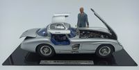 CMC M-246 Mercedes 300 SLR Uhlenhaut 1955 m. Figur 1/18 OVP ungeö Bayern - Pegnitz Vorschau