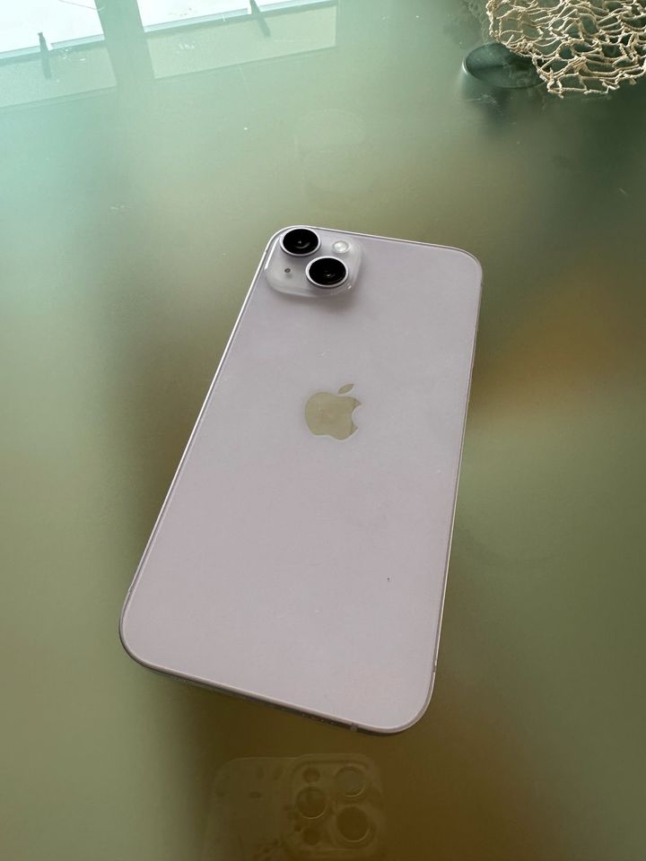 Apple iPhone 14 Plus (128GB violett) Wie neu! in Freudenstadt