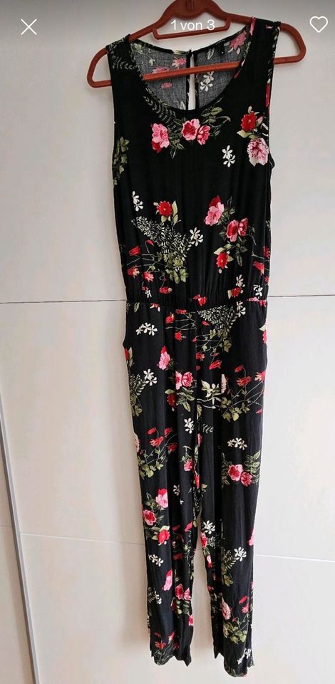 Jumpsuit Vero Moda Gr.M in Pfreimd