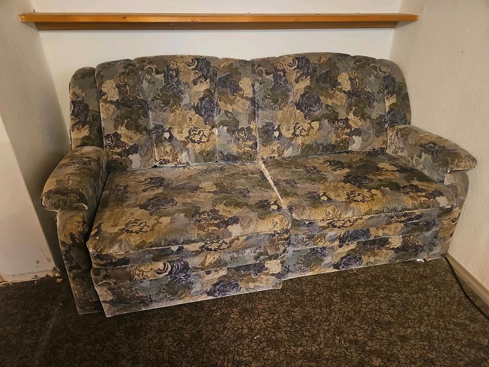 Doppelbett Couch mit Bettkasten Schlafsofa/ Schlafcouch in Frohburg