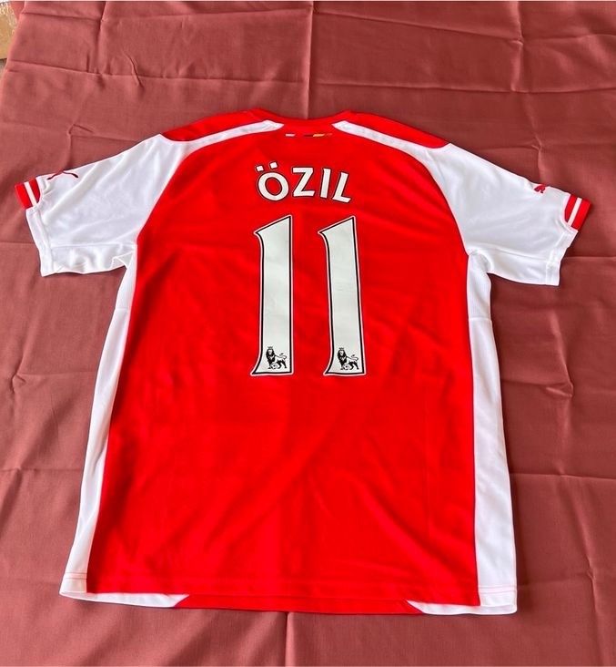 Mesut Özil Arsenal Trikot Autogramm | Zertifikat COA in Passau