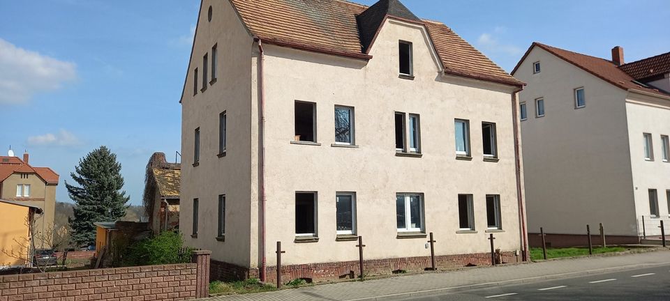 Drei Familien Haus zu verkaufen in Rositz