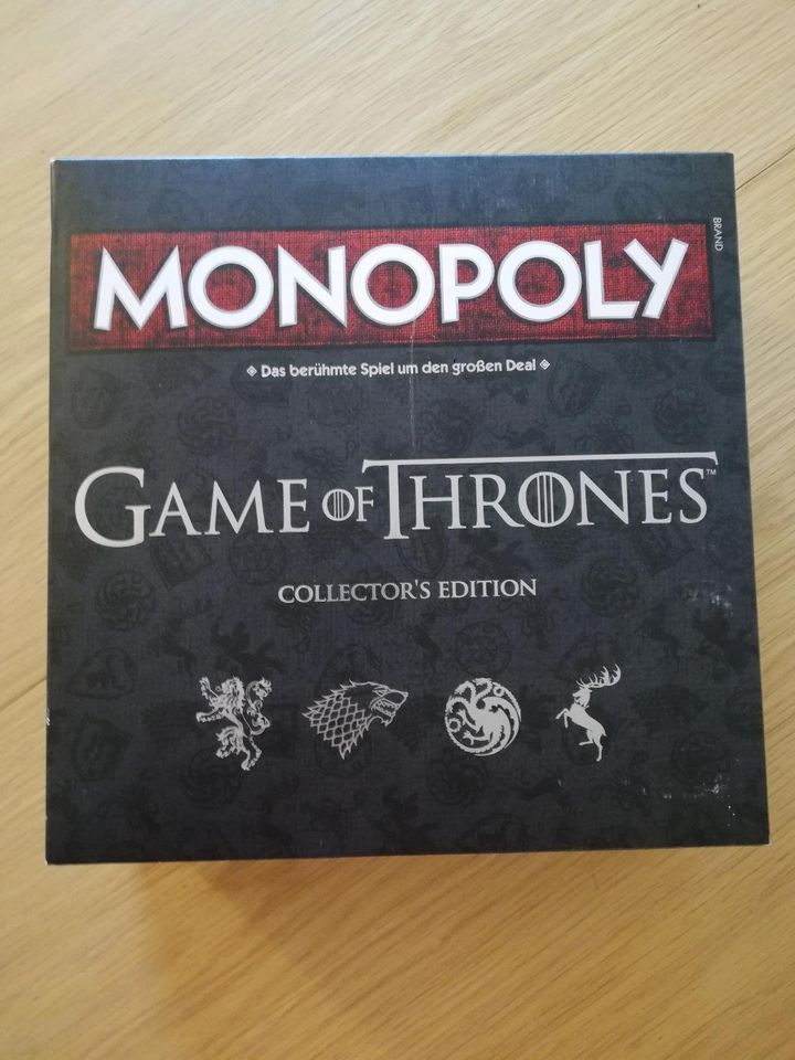 Monopoly Game of Thrones Collectors Edition in Leverkusen