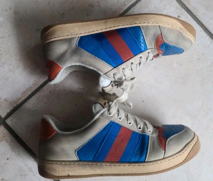 Gucci sneakers in Drolshagen