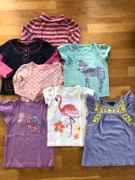 Gap Paket T-Shirt LA rosa lila Gr. 104 bzw. 4 Jahre Berlin - Charlottenburg Vorschau