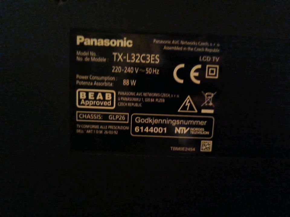 Panasonic Fernseher, Modell-Nr. TX-L32C3E in Verden