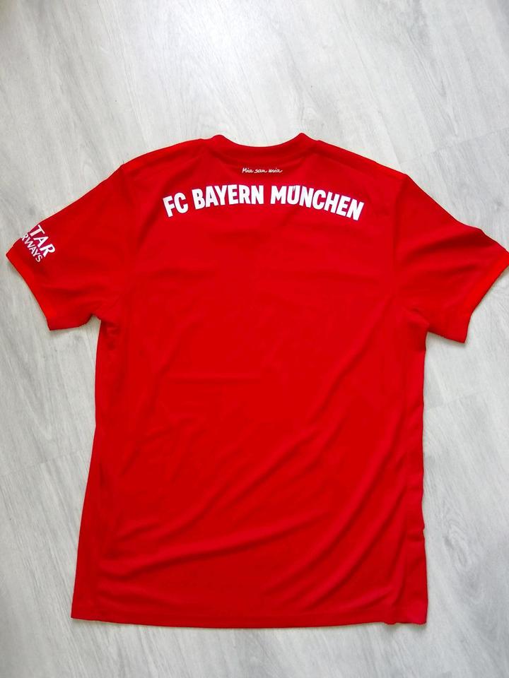 FC Bayern München, Adidas,Trikots, Gr.L in Berlin