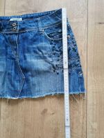 Jeansrock mit Stickerei, Gr. 36 Brandenburg - Rehfelde Vorschau