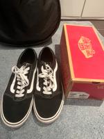 VANS Sneaker 'Old Skool' in Schwarz Bayern - Kitzingen Vorschau