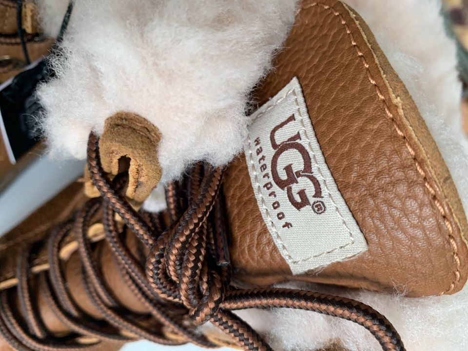 UGG W ADIRONDACK BOOT III Snowboot/Winterstiefel in Aachen