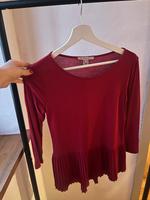 Shirt mit Plisee XS rot Bayern - Abensberg Vorschau